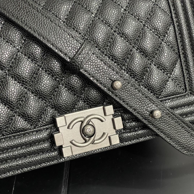 Ch**el leboy series bags